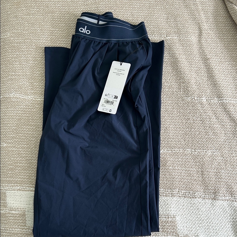 ALO Yoga Women’s Suit Up Trouser